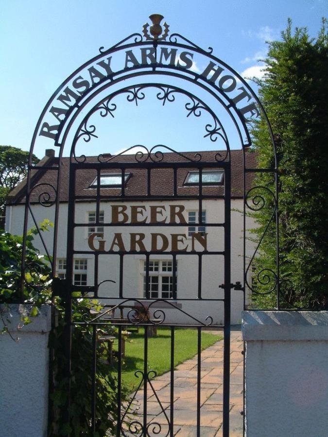 Ramsay Arms Hotel Fettercairn Buitenkant foto